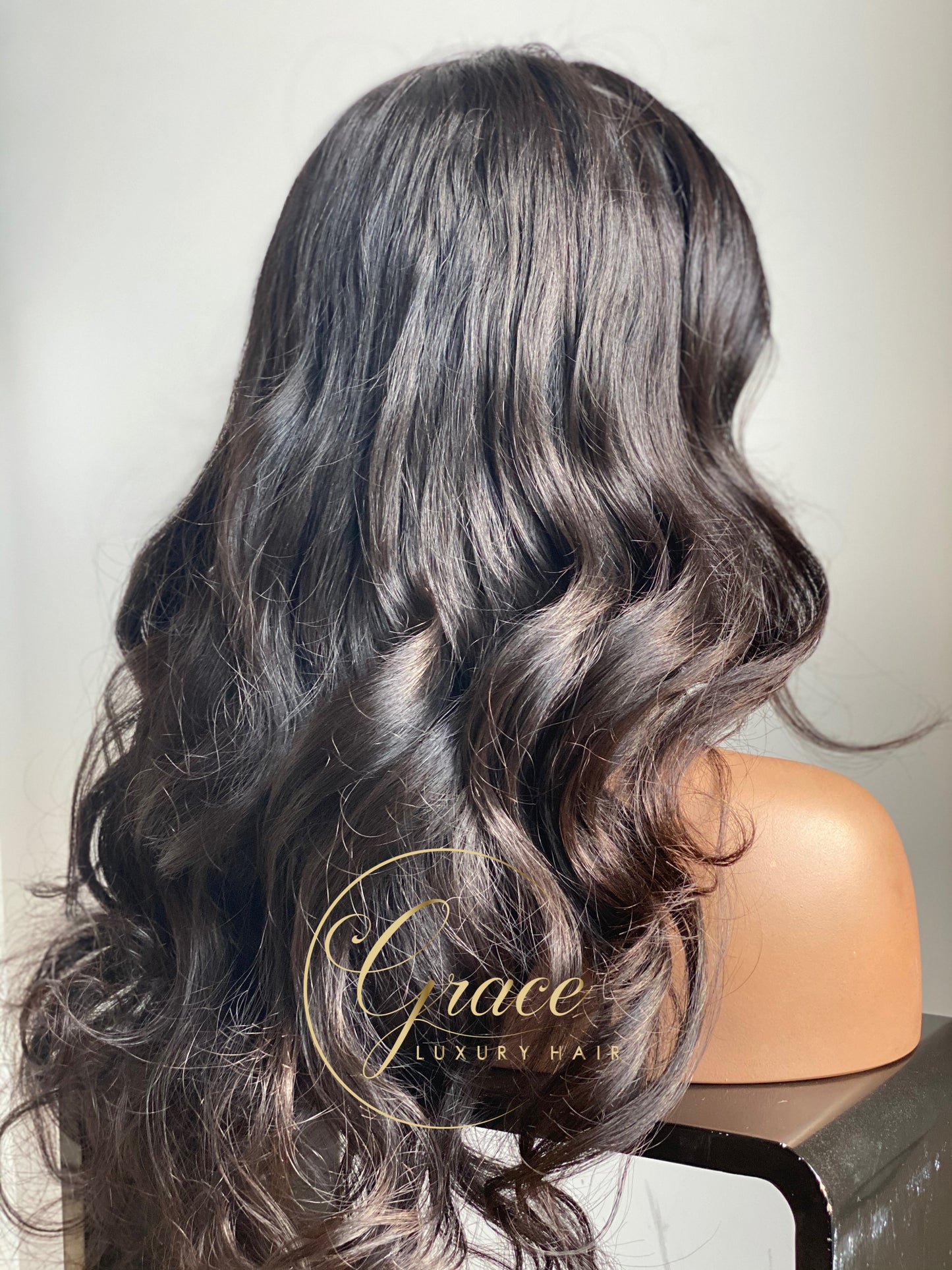 GEORGINA UNIT Confection Machine CELEBRETIES hair